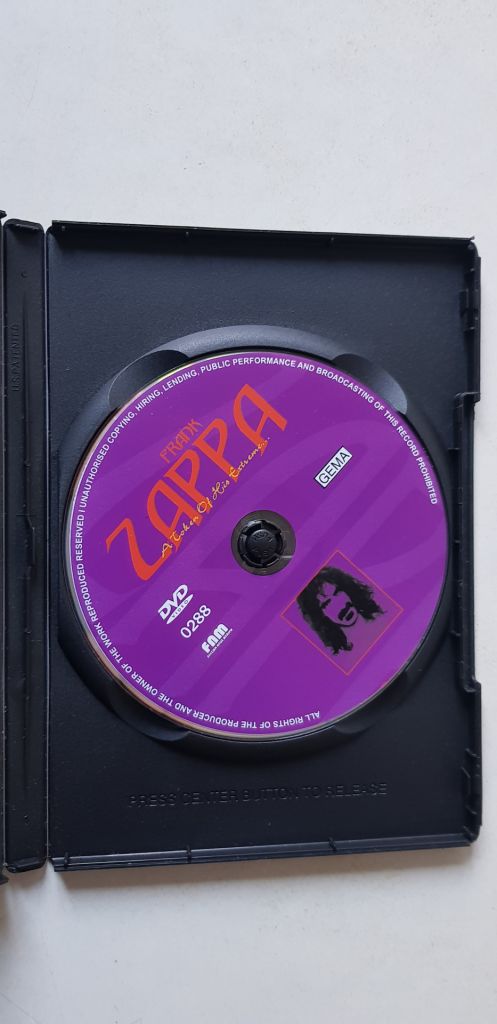 Frank Zappa A Token Of His Extreme... - фото фото фото 2