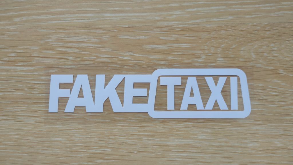 Наклейка на авто FakeTaxi Белая - фото фото фото 0