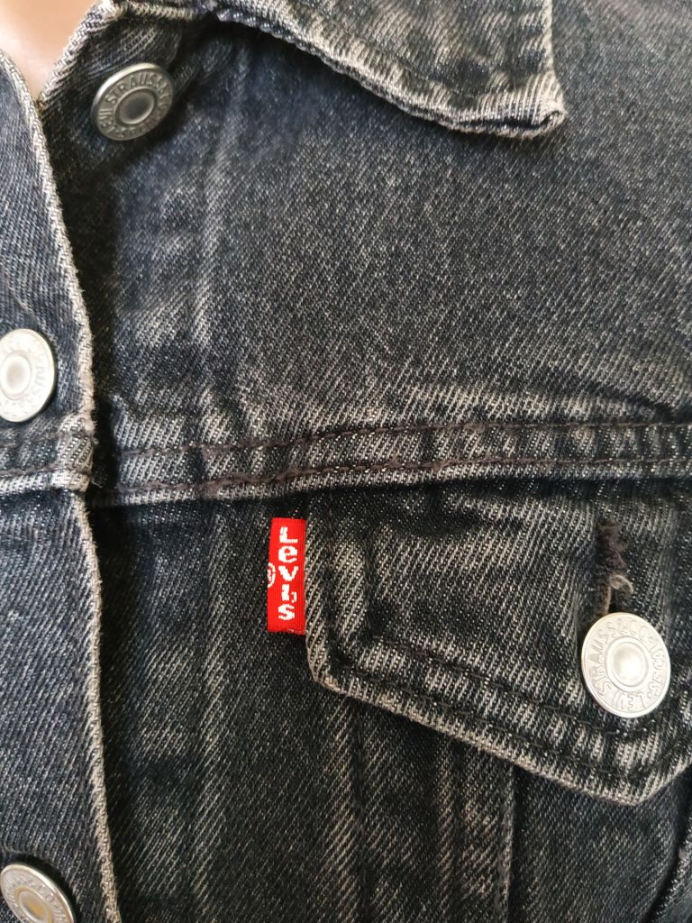 Куртка джинсова жіноча LEVIS p-p XS - фото фото фото 3