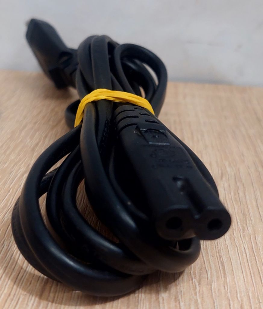 Оригінальний кабель для зарядки ноутбука Well Shin WS-006  2-Pin  2.5A 250V б/в / код.6445 - фото фото фото 3