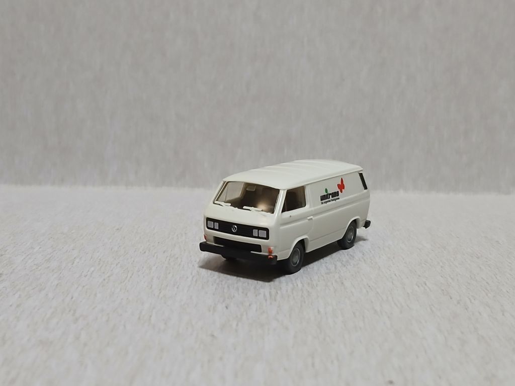 Мікроавтобус VW T-3. ROCO 1:87 H0  (41725)інд4 . - фото фото фото 0