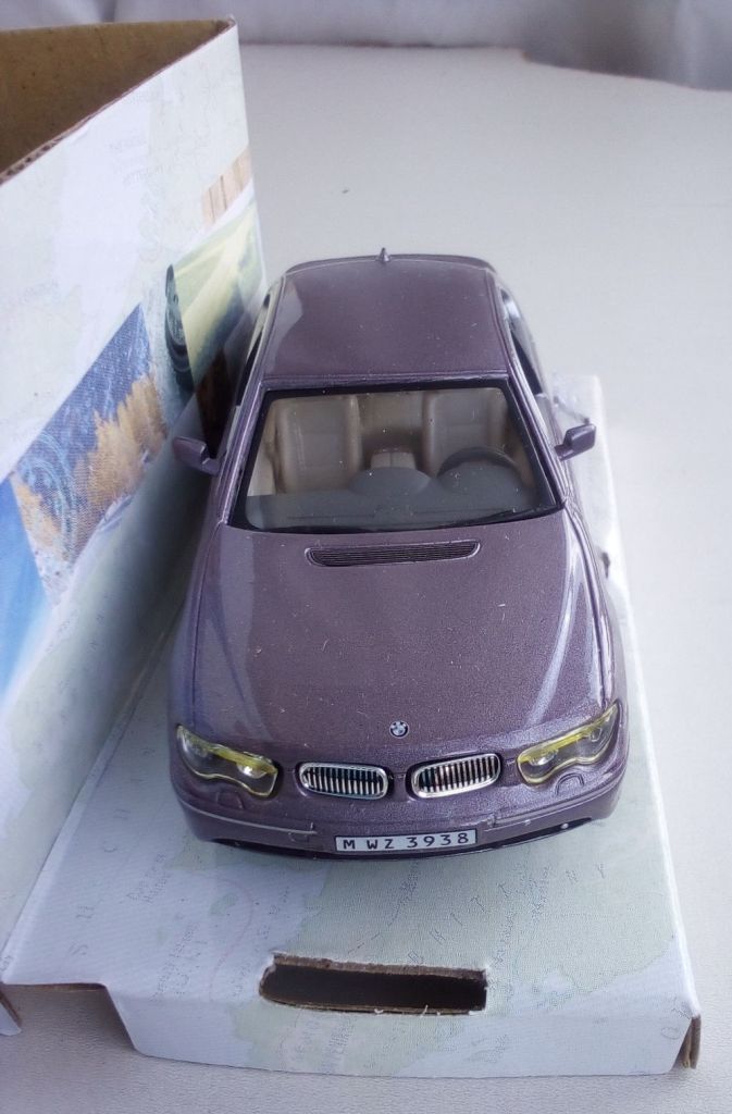 Hongwell BMW  7 Serie 1:43 Cararama - фото фото фото 4