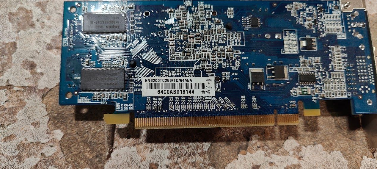 Видеокарта ASUS GeForce 6200 TC-64 EN6200TC256/TD/64M/A 64MB PCI-E № НР240104207 - фото фото фото 2