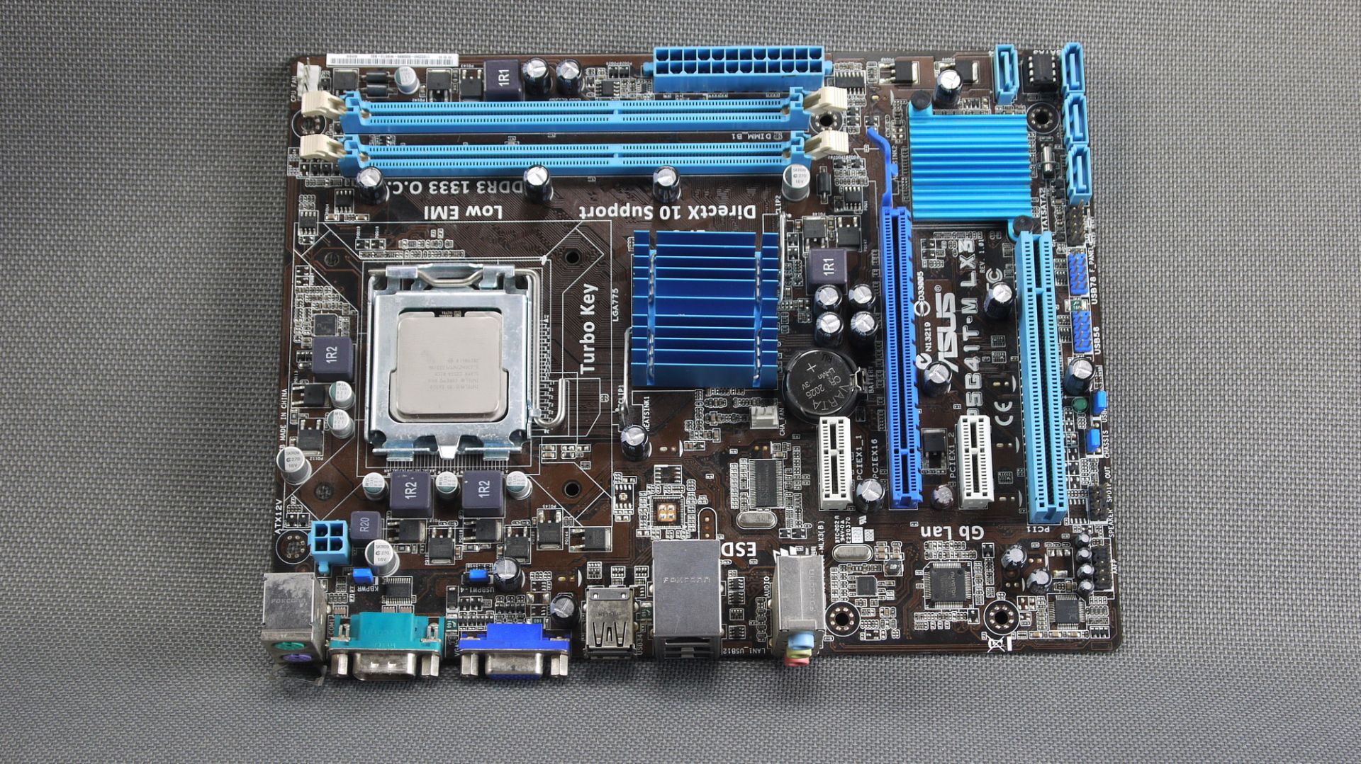 Материнская плата LGA775 ASUS P5G41T-M- LX3 + процессор Intel Quad Q9400 Несправне Вживане - фото фото фото 4