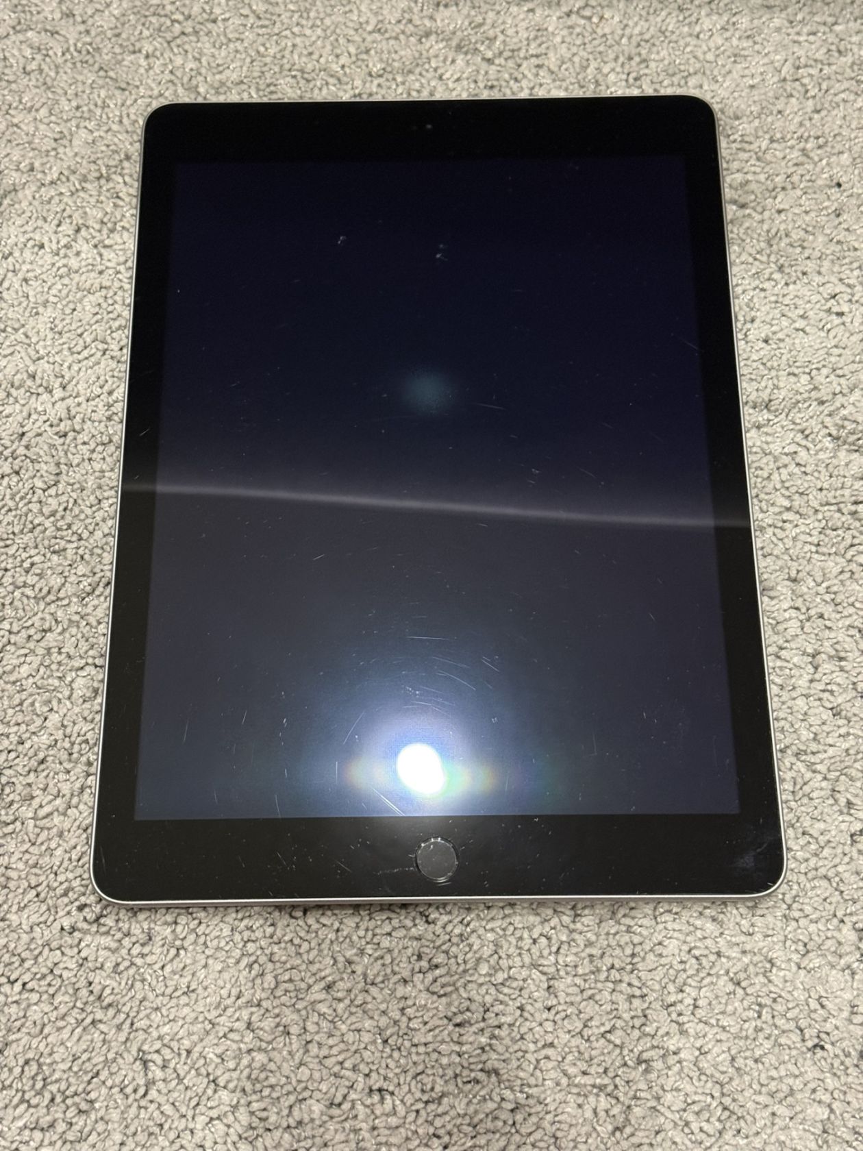 Планшет Apple iPad 5 A1822 32Gb Space Gray - фото фото фото 2