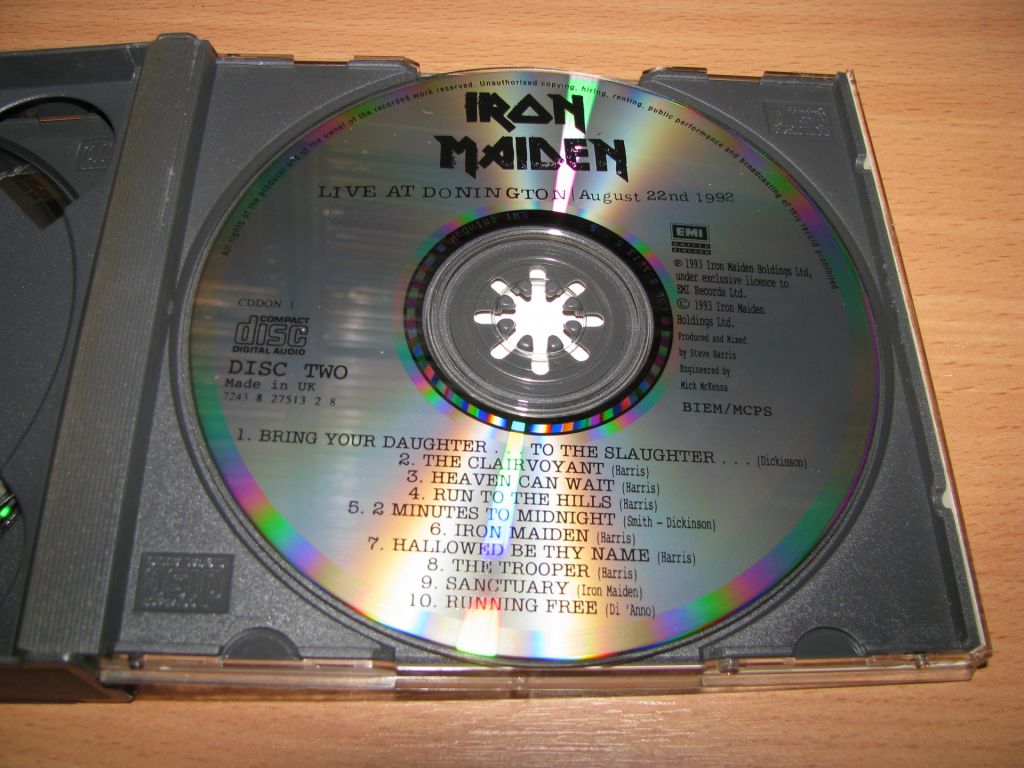 IRON MAIDEN - Live At Donington    (1993 EMI 2CD SET,1st press UK) - фото фото фото 4