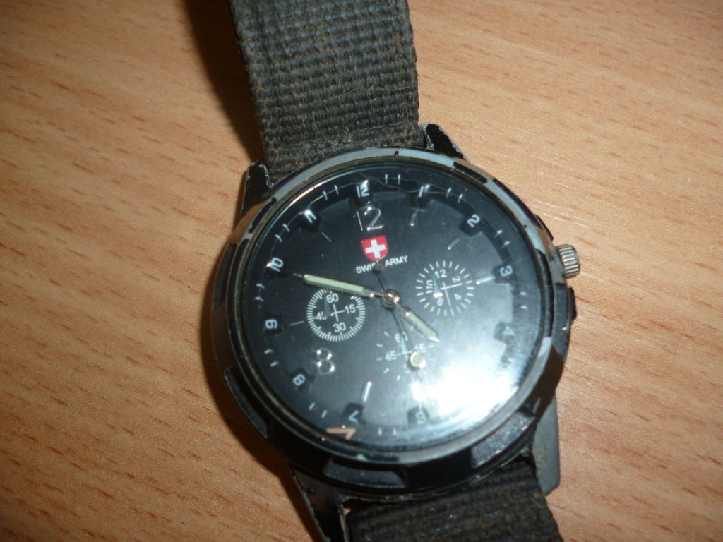 Часы SWISS ARMY 577 кварцевые - фото фото фото 3