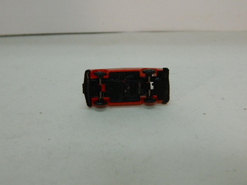 Автомобіль TRABANT 601. ESPEWE/PERMOT 1:87 H0  (71003). - фото фото фото 4