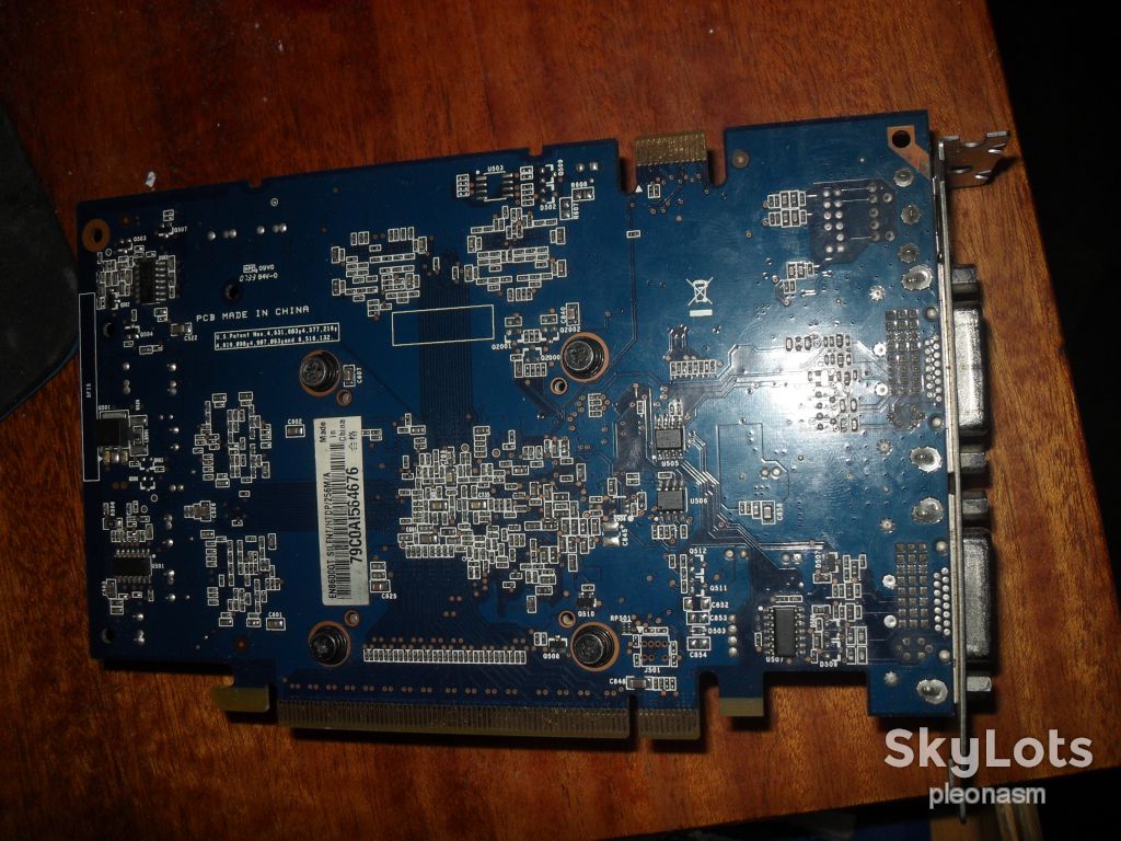 тепловые трубки! -   ASUS  - GeForce EN8600GT - фото фото фото 4