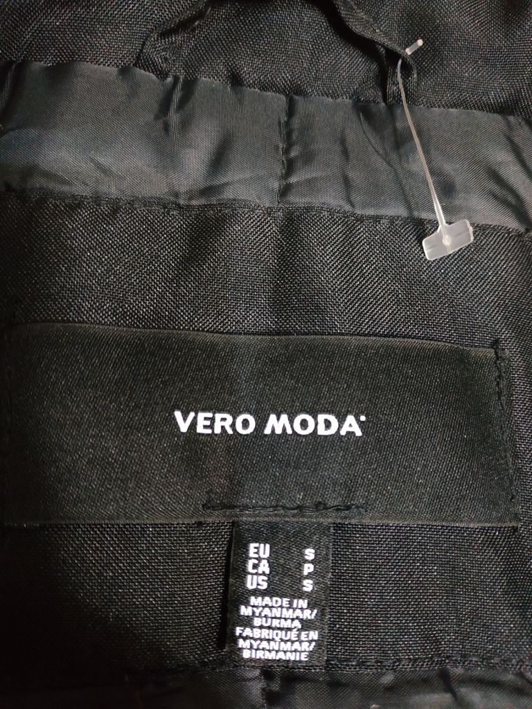 Куртка чорна жіноча VERO MODA єврозима p-p S - фото фото фото 7
