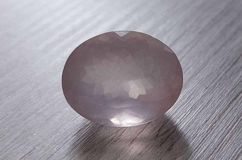 Розовый  кварц  26.65 CT - фото фото фото 1