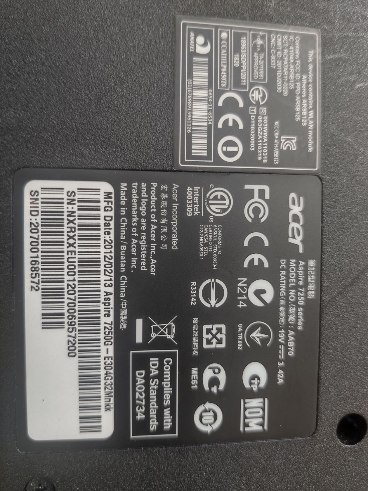 Ноутбук Acer Aspire 7250 - фото фото фото 4