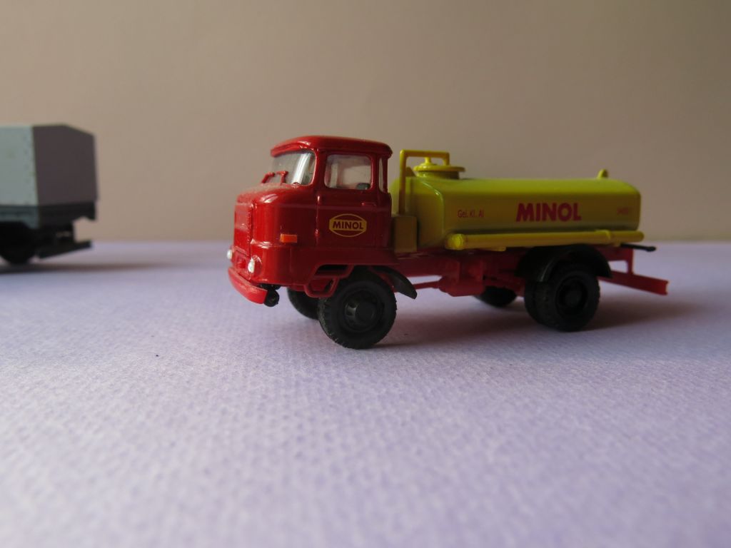 IFA W 60  ПАЛИВНА ЦИСТЕРНА 1:87 КУМ - фото фото фото 1
