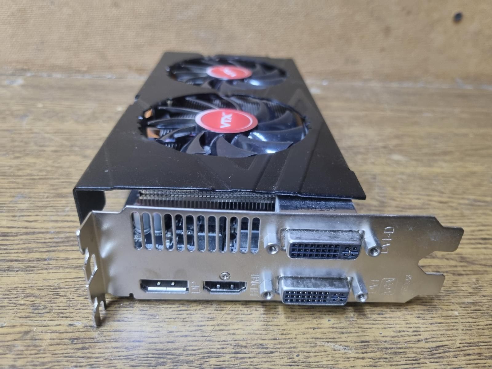 Відеокарта AMD ATI Radeon R9 270X - 2048 Mb 256 Bit - фото фото фото 3