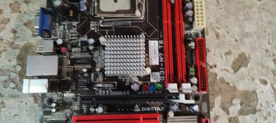 Мат. плата Biostar G31-M7 TE ver:6.7 LGA775 G31 SATA MicroATX 2DDR2 № 242203108 - фото фото фото 1
