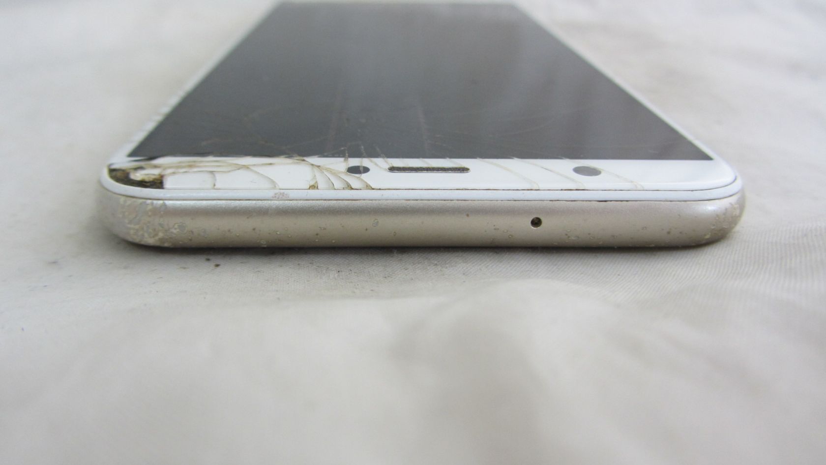 HUAWEI P Smart 3/32GB Gold - фото фото фото 2
