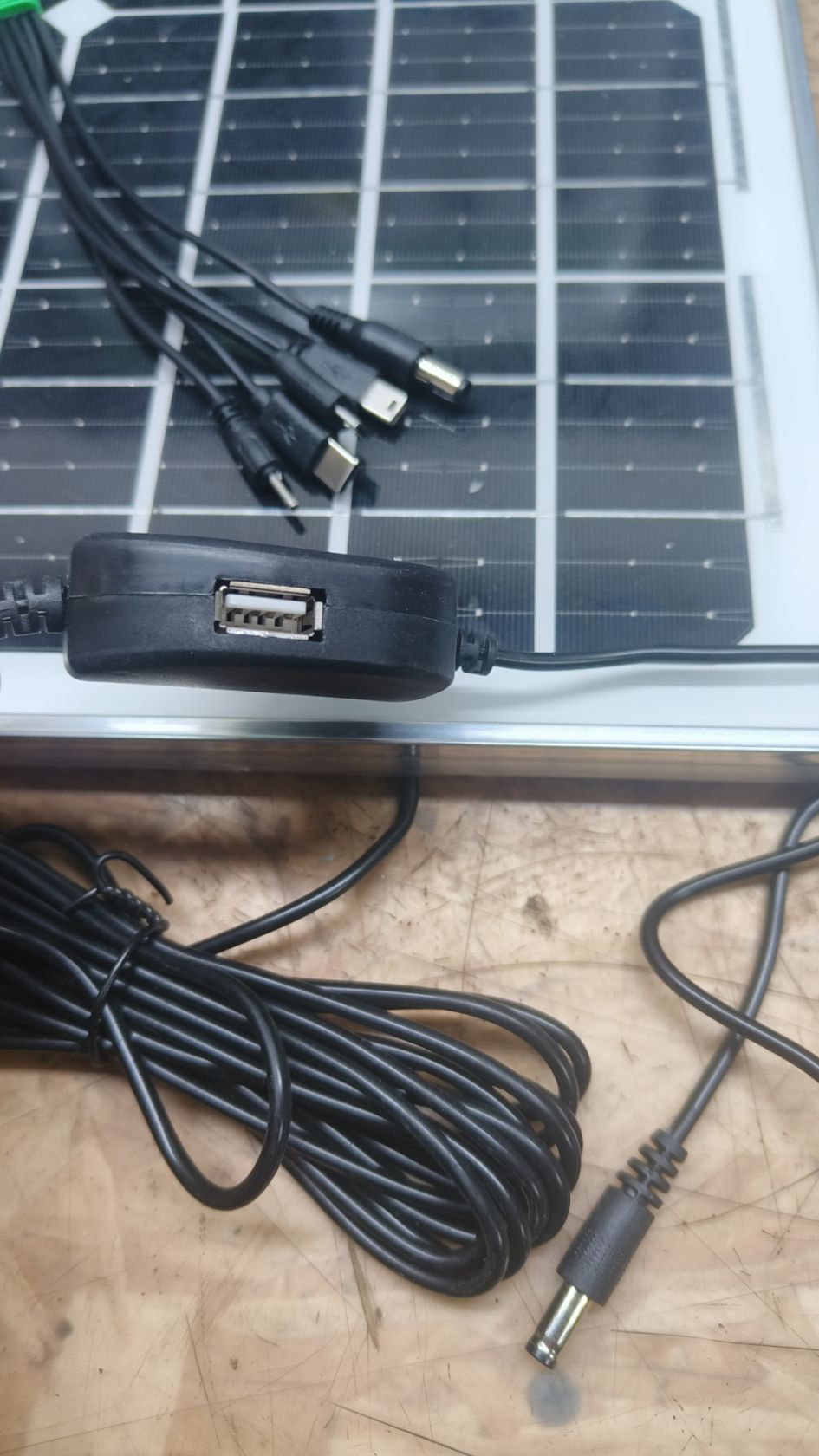 Лот Сонячна панель CCLamp CL-1825 Solar 20 Вт заряджання від сонця - фото фото фото 3