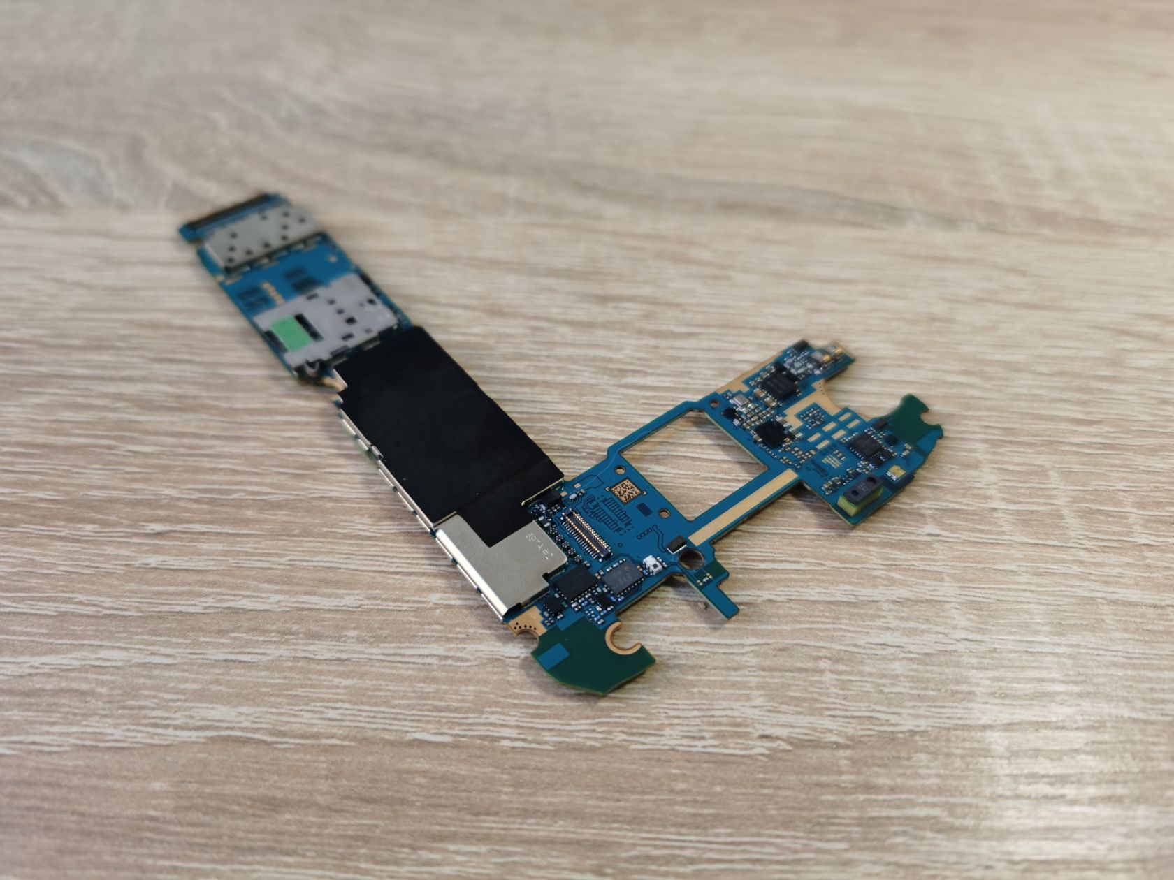 Samsung Galaxy S6   (SM-G920F) - материнська плата - НЕ РОБОЧА!!! - фото фото фото 9