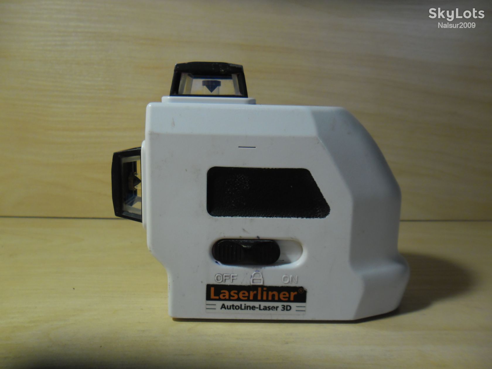 3D ЛАЗЕРНЫЙ УРОВЕНЬ LaserLiner AutoLine-Laser 3D  из Германии. - фото фото фото 3