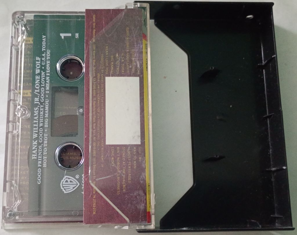 HANK WILLIAMS, JR. Lone Wolf.  Cassette US - фото фото фото 1