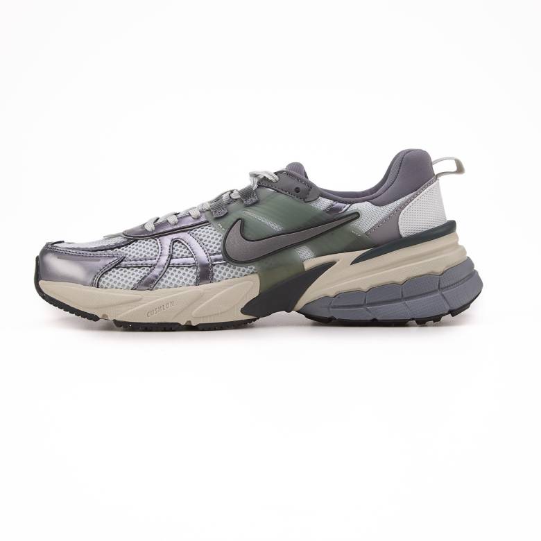 Nike Runtekk V2K Summit White Metalic Silver 37 - фото фото фото 0
