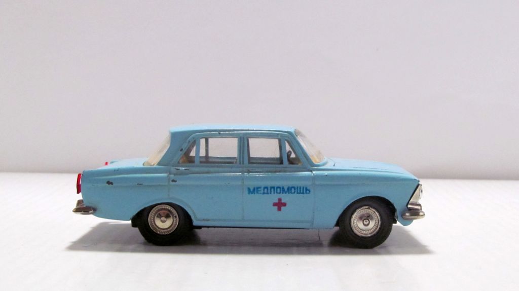 Москвич 408 медпомощь, сделано в СССР made in USSR, Агат -Тантал - фото фото фото 3