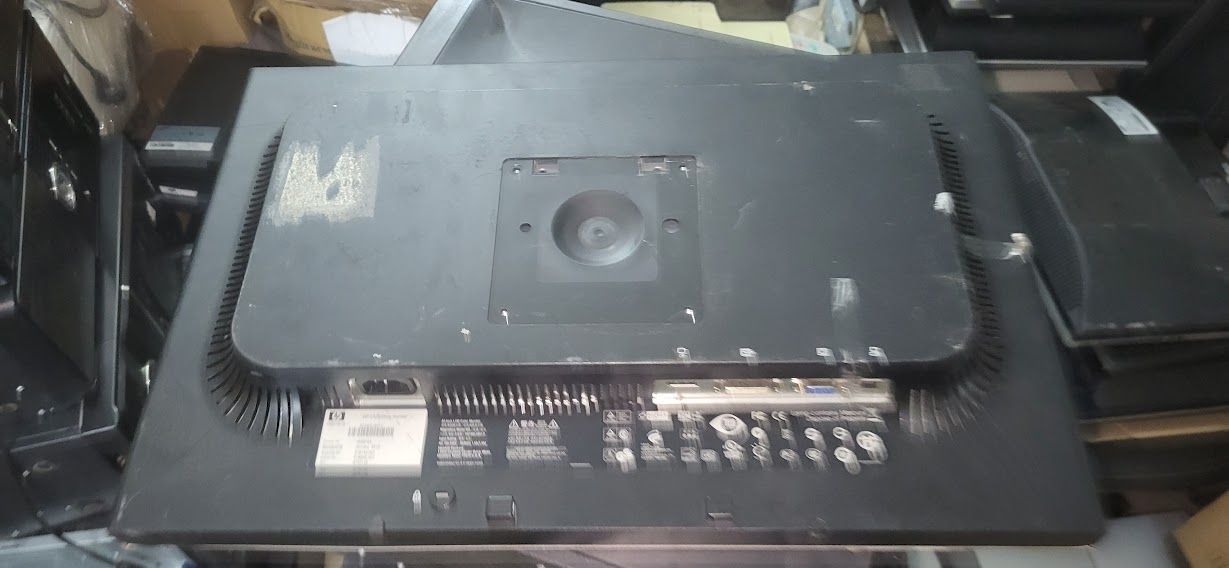 Широкоформатный ЖК-монитор с DVI 22 дюйма HP Compaq LA2205wg № 232003108 - фото фото фото 3