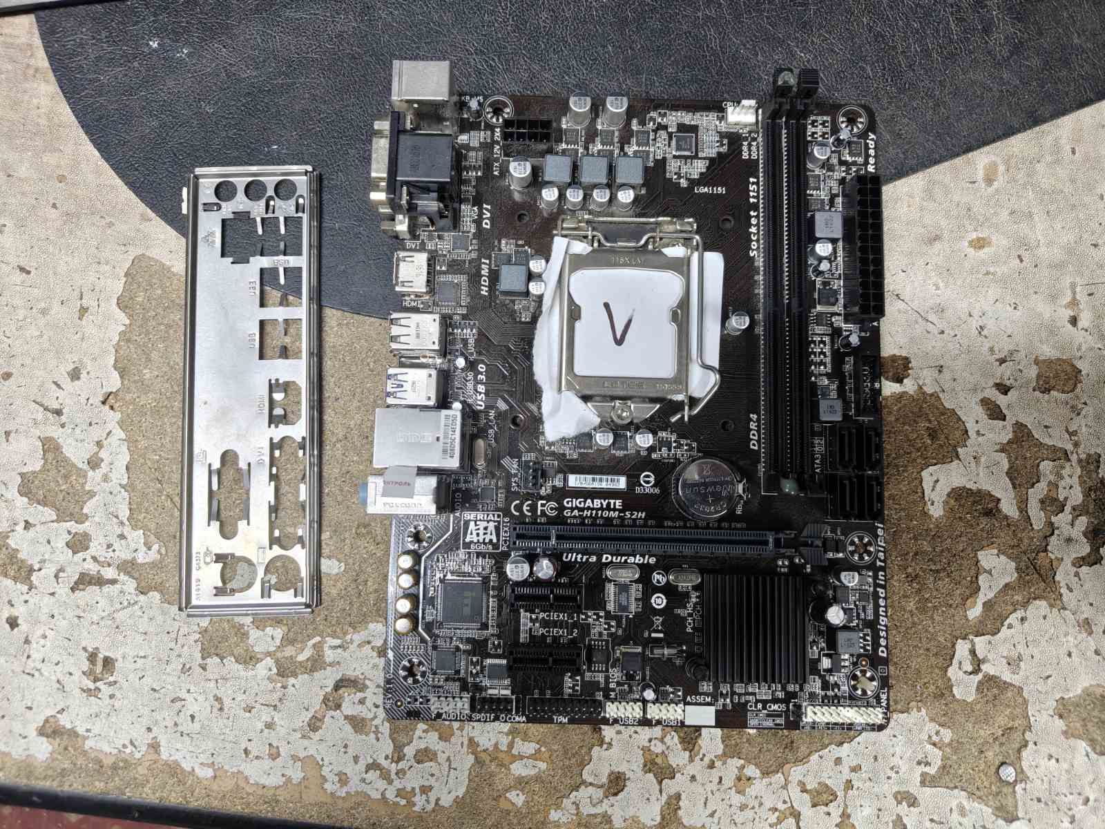 Мат. плата Gigabyte GA-H110M-S2H s1151, Intel H110, PCI-Ex16 MicroATX 2DDR4 № 261903200 - фото фото фото 0