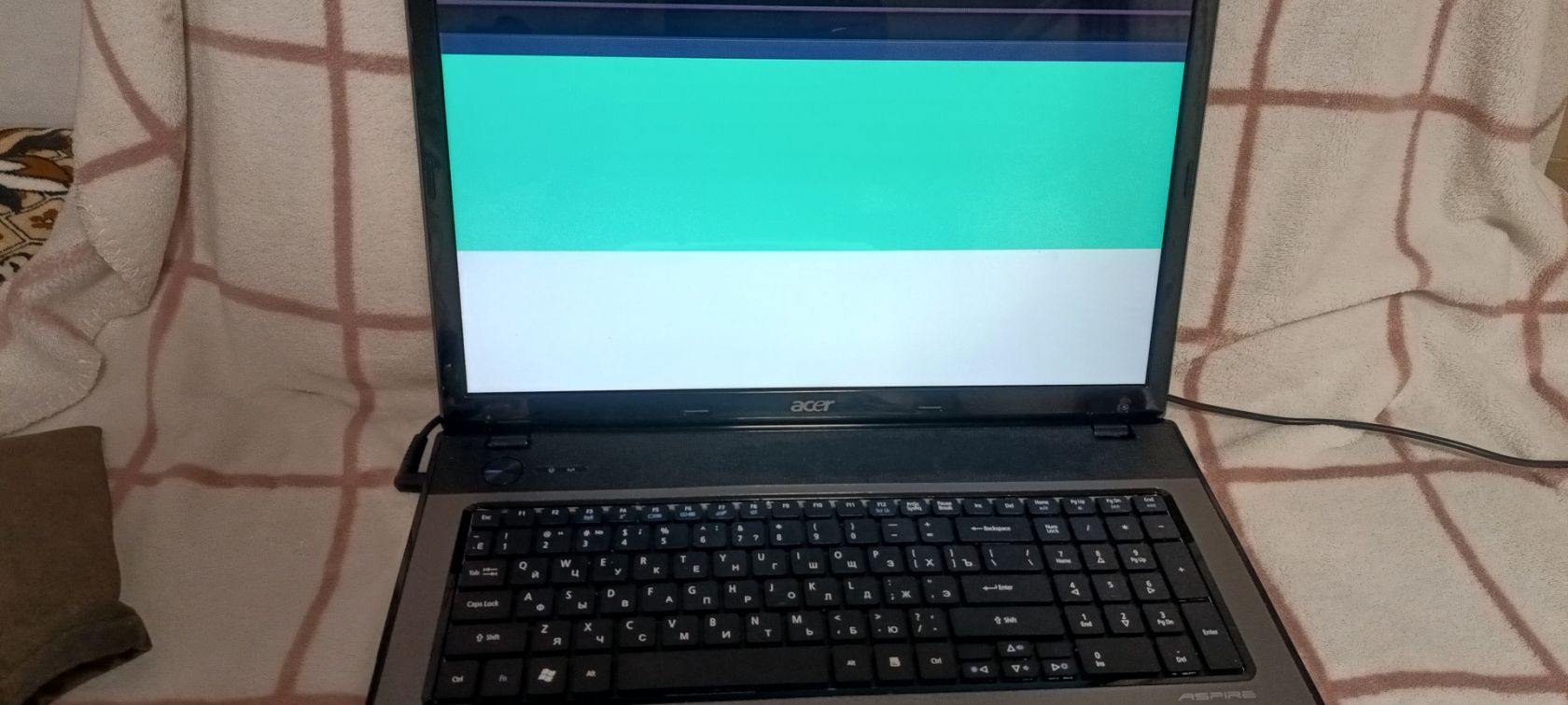 Ноутбук Асер Aspire7552G - фото фото фото 12