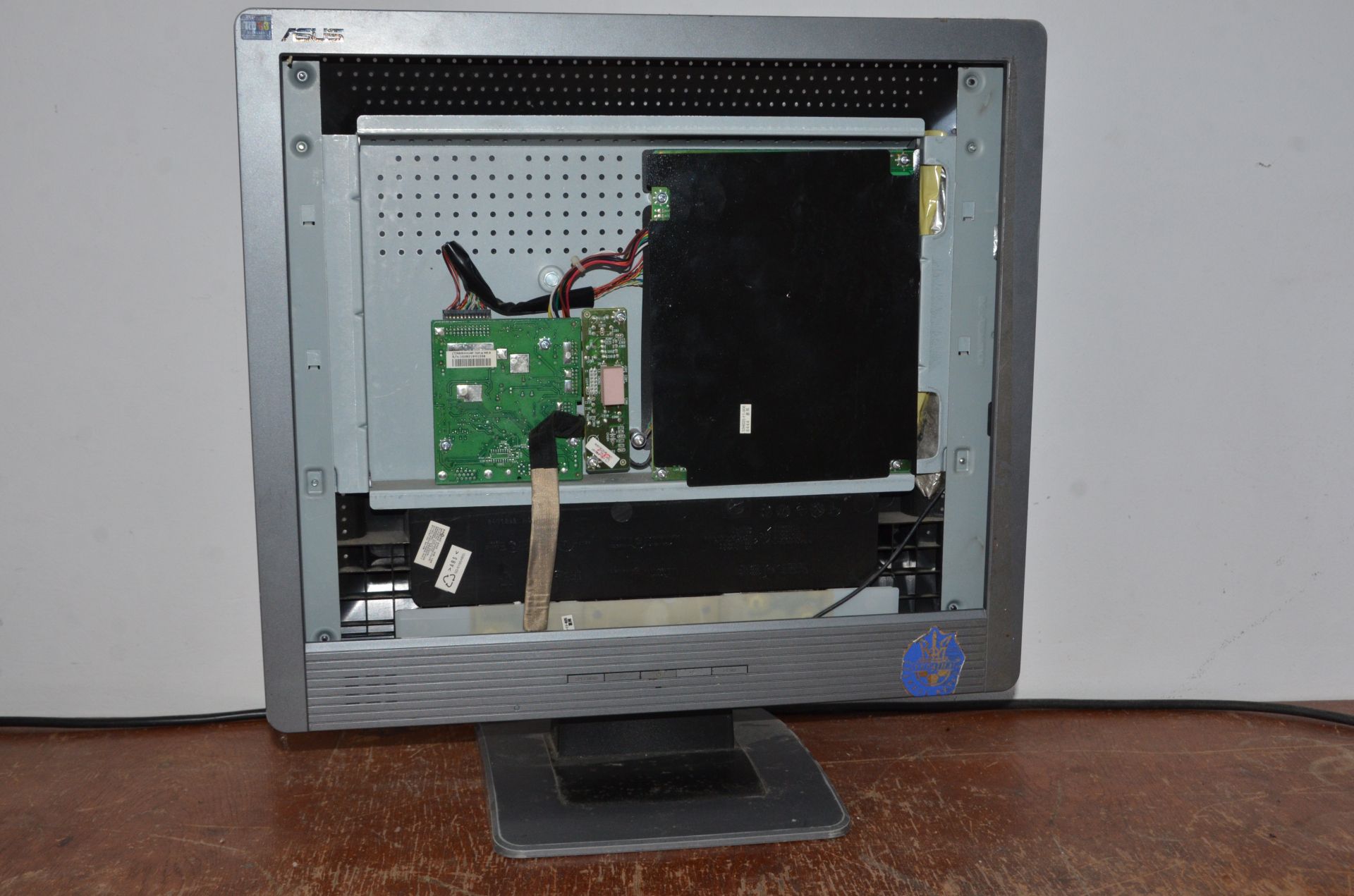 МОНІТОР TFT 19'' LCD Asus MM19SE! МегаSALE! - фото фото фото 0
