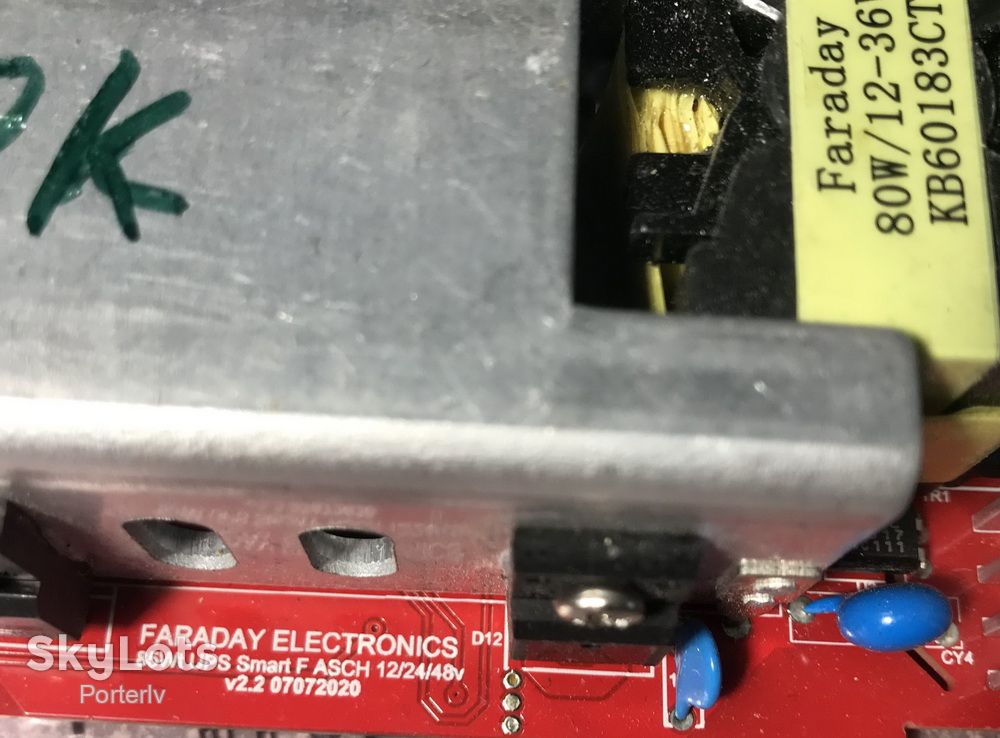 Faraday 85W UPS Smart Безперебійний ІБЖ 12В. 5А. з підтримкою/зарядкою АКБ 12-18 А/год - фото фото фото 2