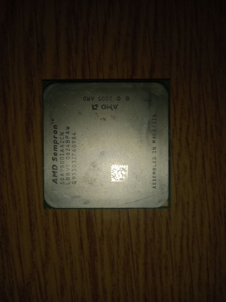 Процесор AMD Sempron SDA2800IAA2CN - фото фото фото 0