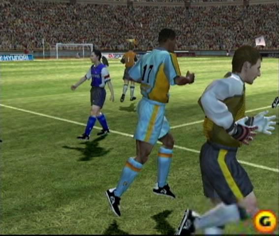 Игра на PS2 "FIFA 2002"        (PAL) - фото фото фото 2