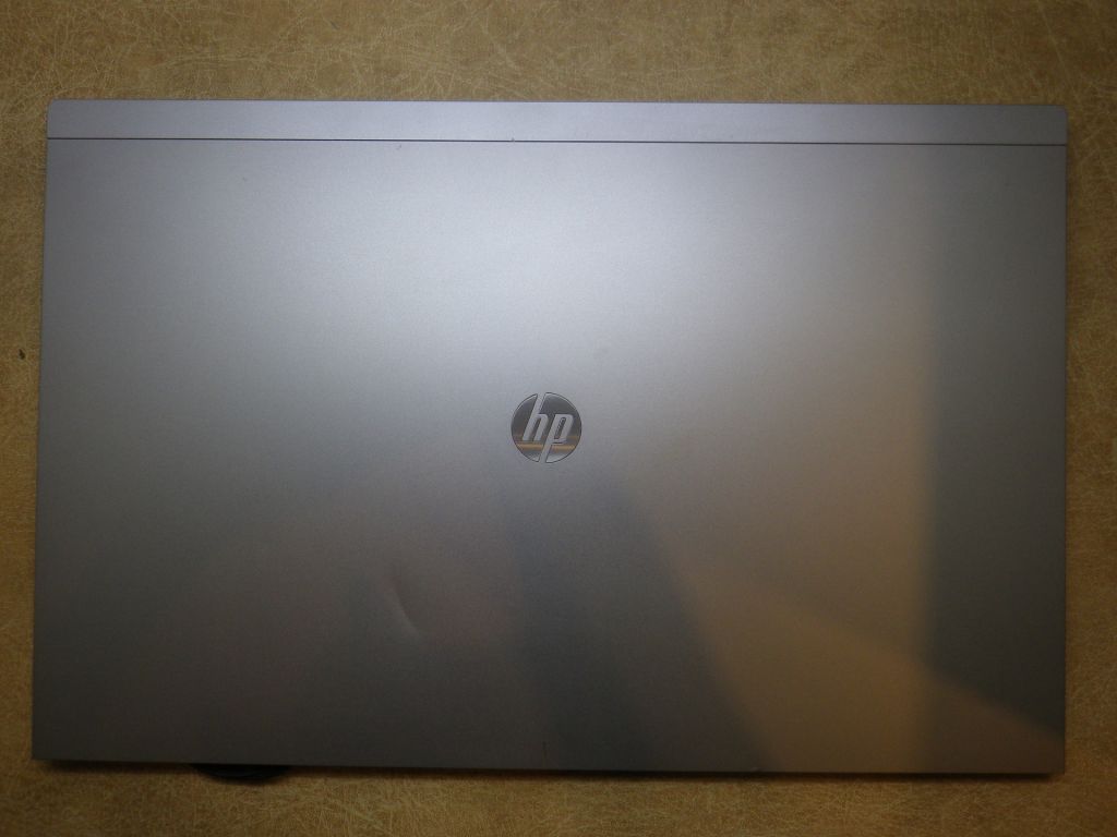 Б/У Кришка матриці без рамки на HP EliteBook 8560p - фото фото фото 0