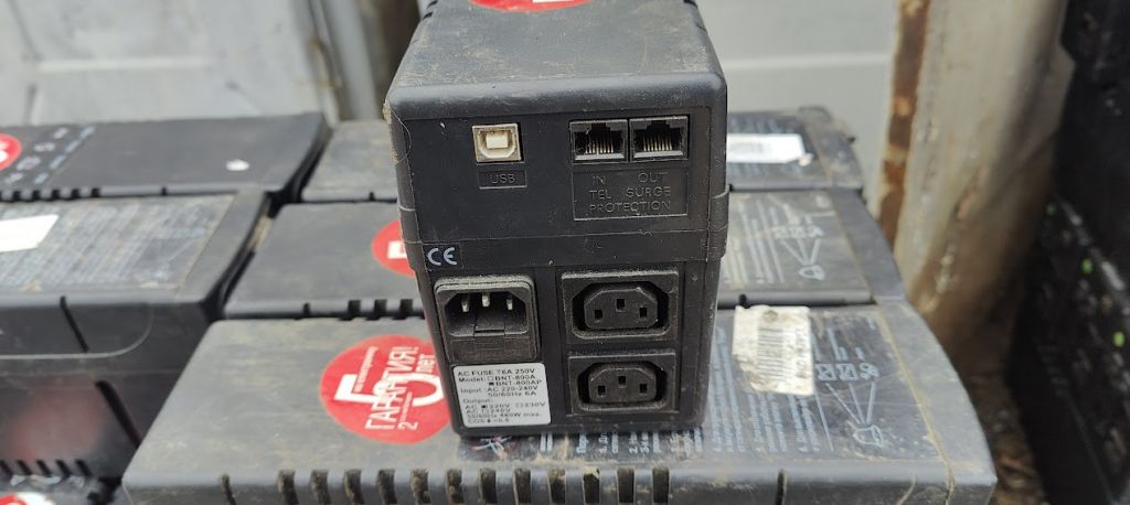 ИБП Бесперебойник UPS 800 VA / ВА PowerCom BNT-800AP № 241502102 - фото фото фото 1