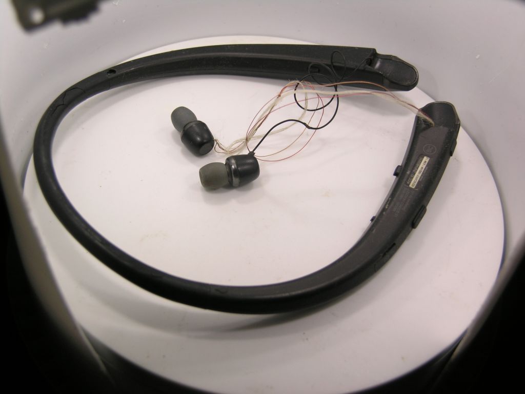 bluetooth стерео гарнитура lg Tone HBS-910 Harman Kardon з США - фото фото фото 9