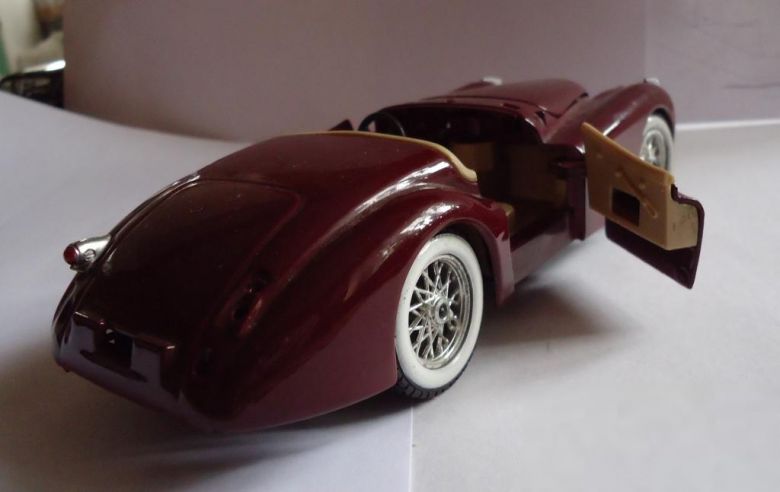 Модель автомобиль " Jaguar XK 120 " - фото фото фото 0