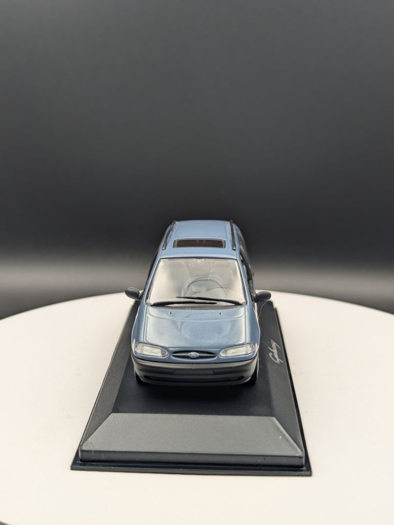 Ford Galaxy Minichamps 1:43 - фото фото фото 2
