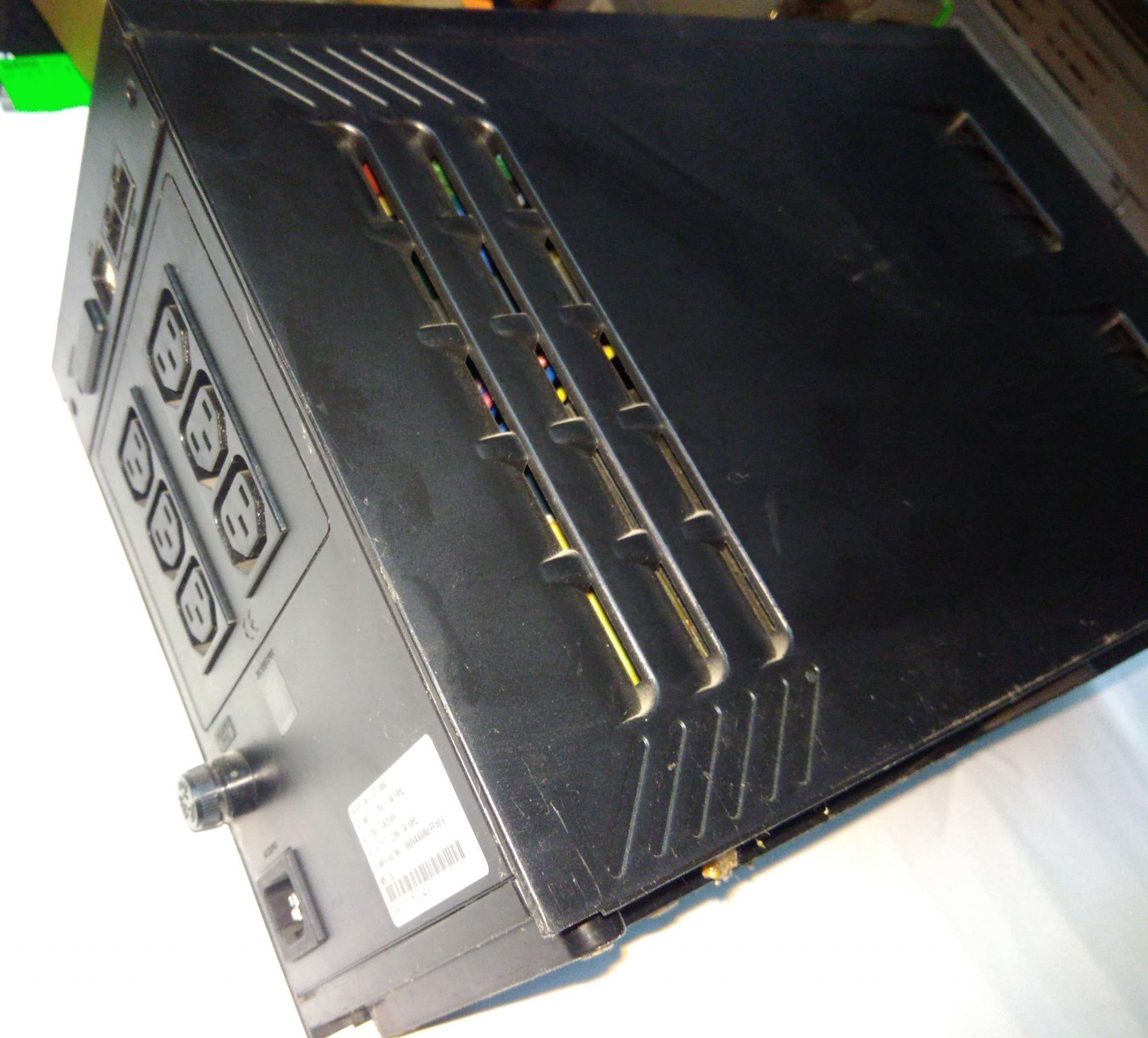 UPS 24v Джерело безреребійного живлення SP VT1000i = 1000VA = 600W = без аккумуляторів - фото фото фото 0