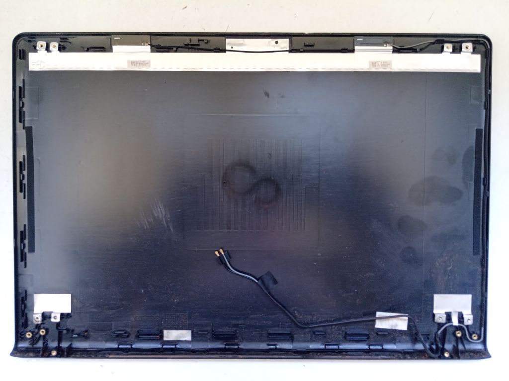 Б/У Кришка матриці без рамки на FUJITSU LIFEBOOK A357 - фото фото фото 1