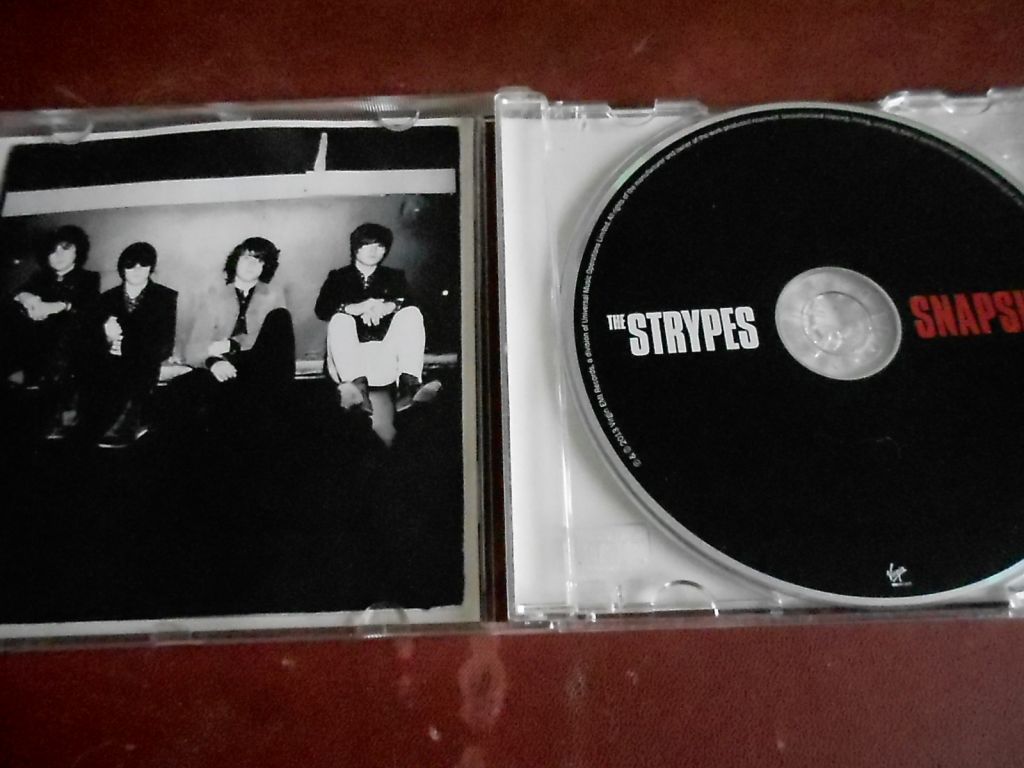 The Strypes Snapshot CD фирменный б/у - фото фото фото 2