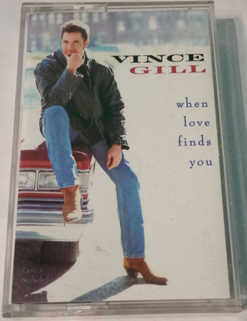 VINCE GILL When Love Finds You.  Cassette US - фото фото фото 0