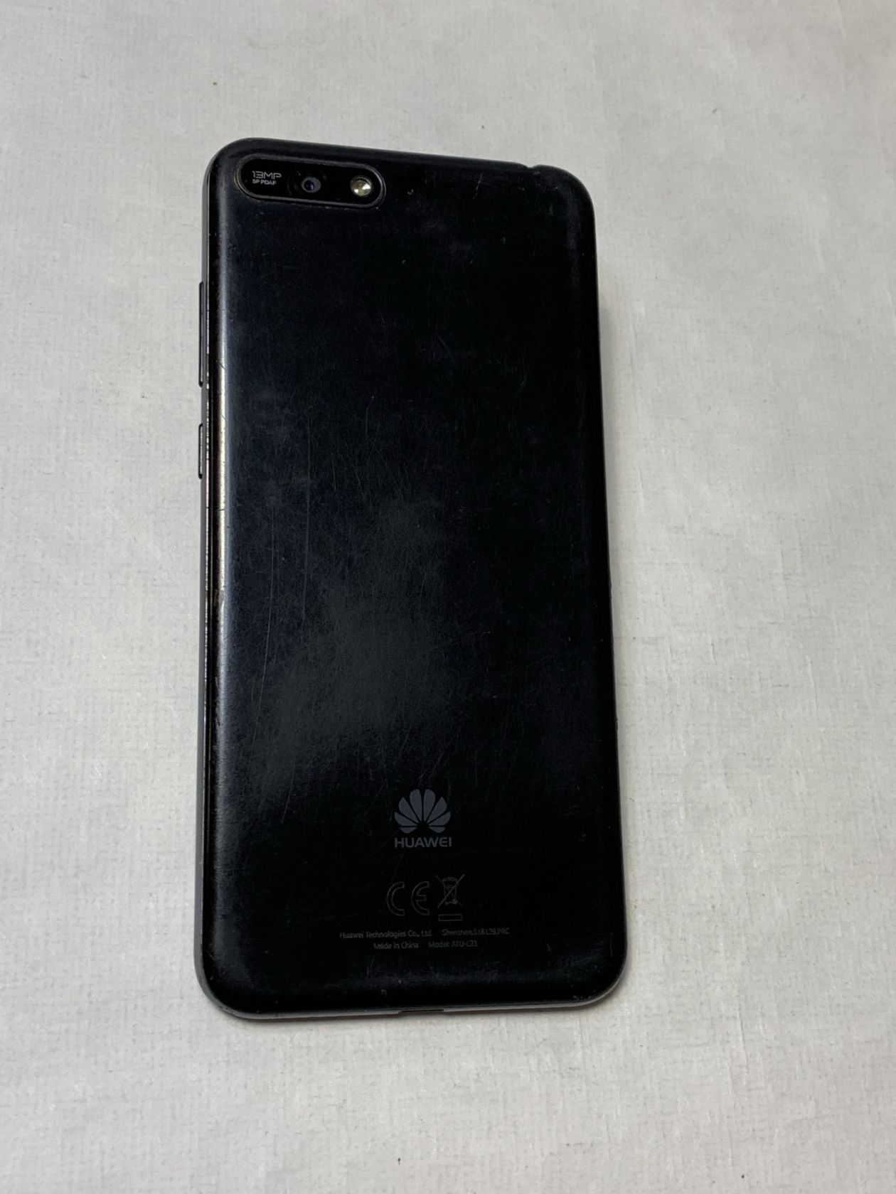 Huawei Y6 2018 Black Оригинал! ATU-L21 2/16gb - фото фото фото 1