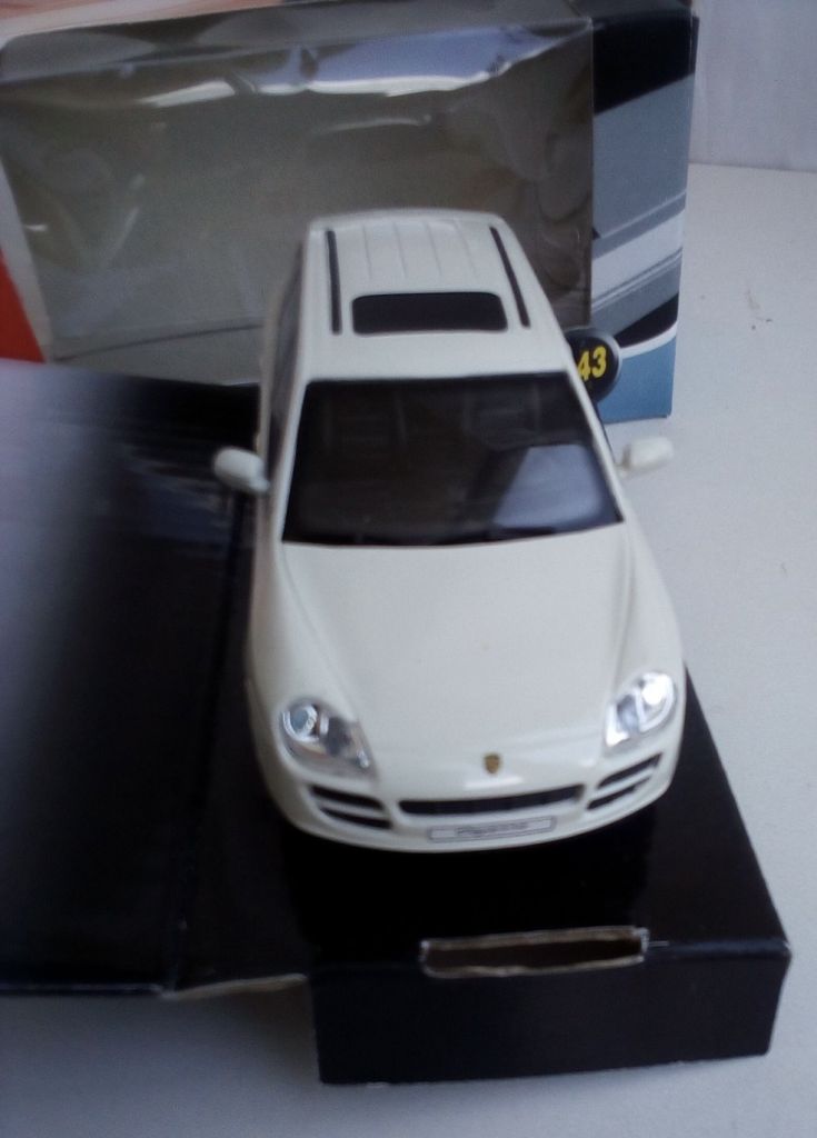 Porsche Cayenne S Cararama 1:43 - фото фото фото 4