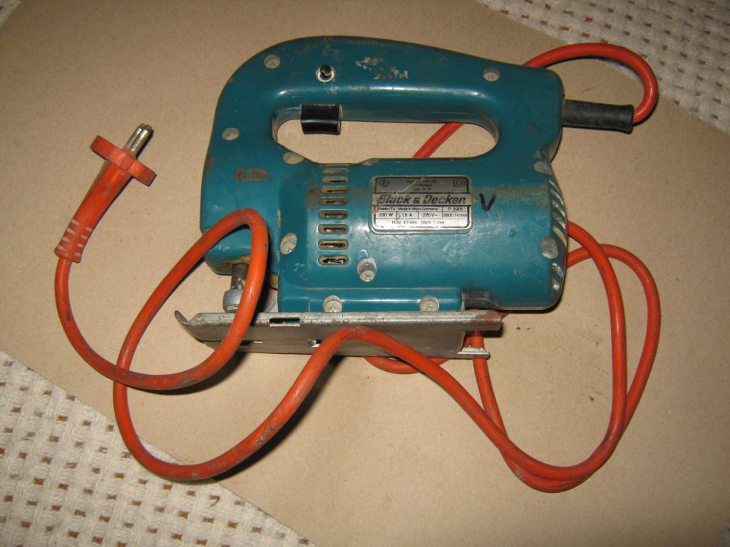 Электролобзик Black &amp; Decker D-12     (б / у). - фото фото фото 1