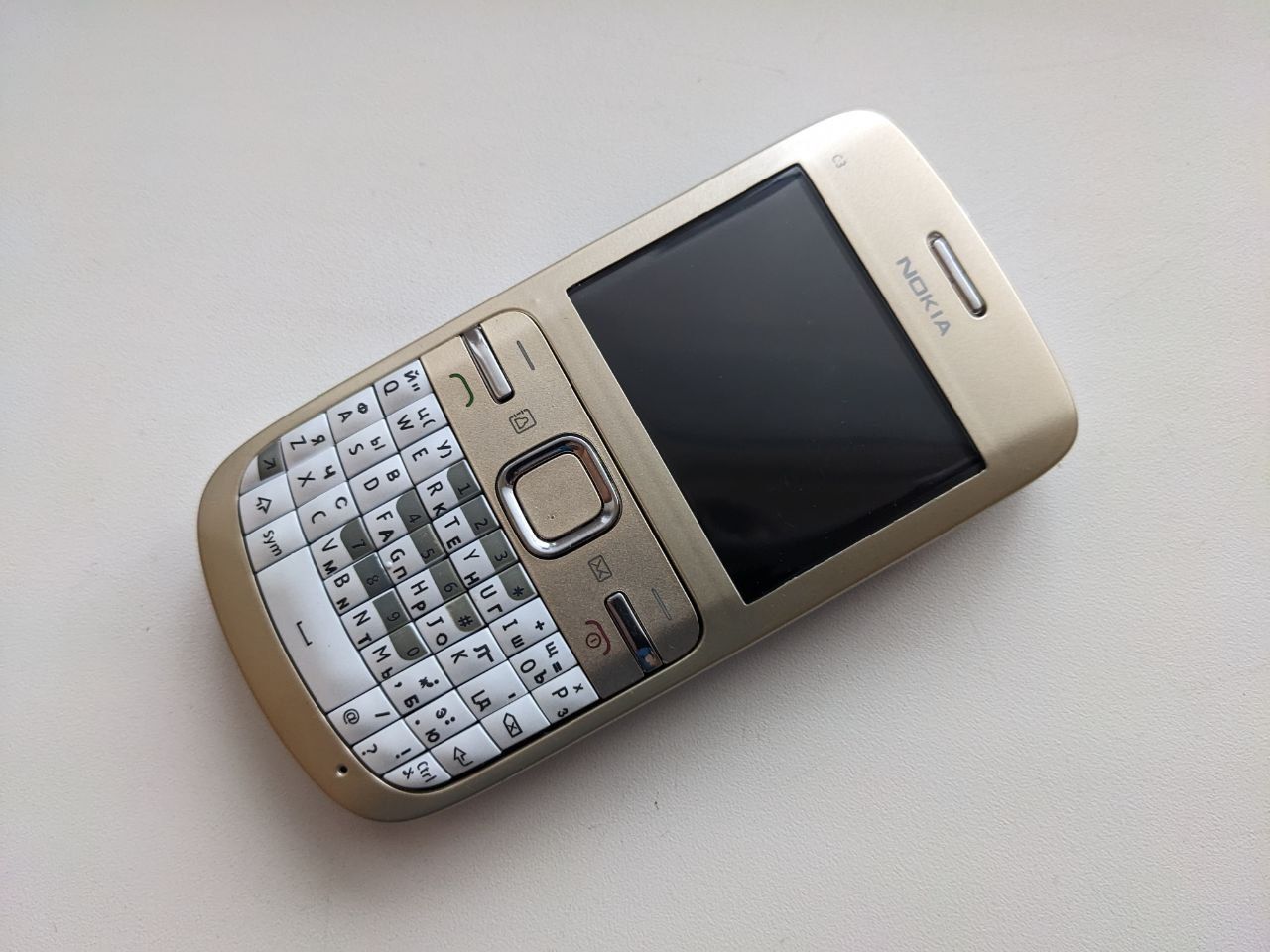 Мобільний телефон Nokia C3-00  бу. - фото фото фото 3