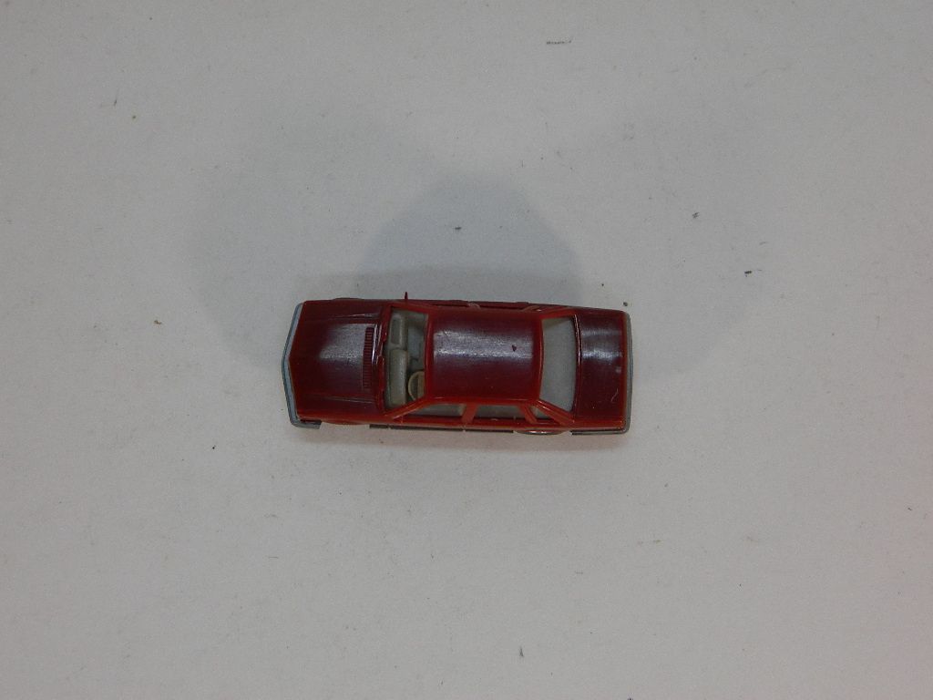 Автомобіль OPEL SENATOR. WIKING 1:87 H0  (11816.50/2). - фото фото фото 3