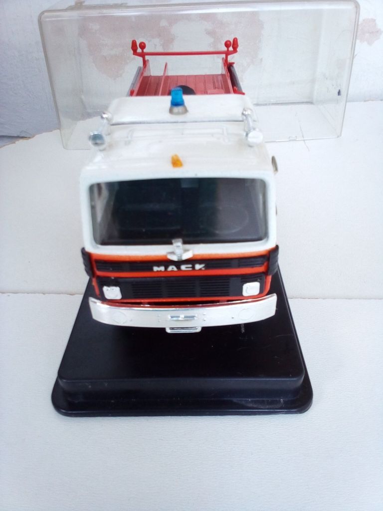 CEF Replex 151 Diecast MACK Fire Truck 1/43 fire car - фото фото фото 2