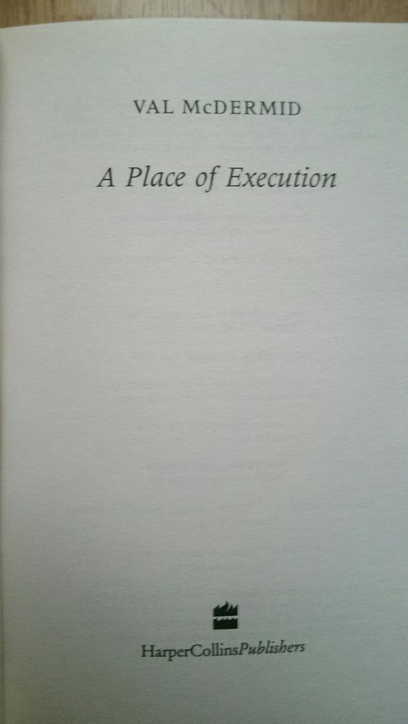 Place of Execution A VAL McDermid English на Английском книга - фото фото фото 1