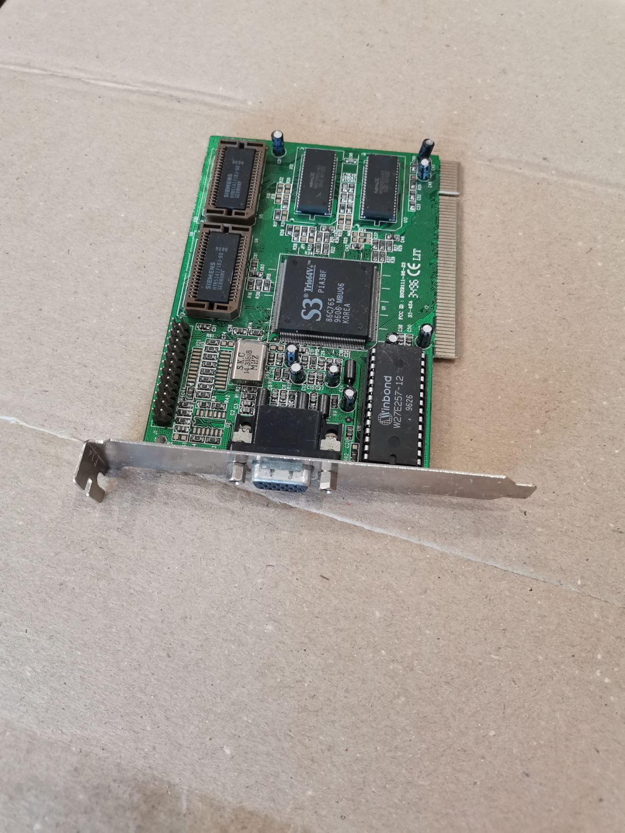 Видеокарта S3 Trio64V+ P1A3BF 86C76 PCI - фото фото фото 0